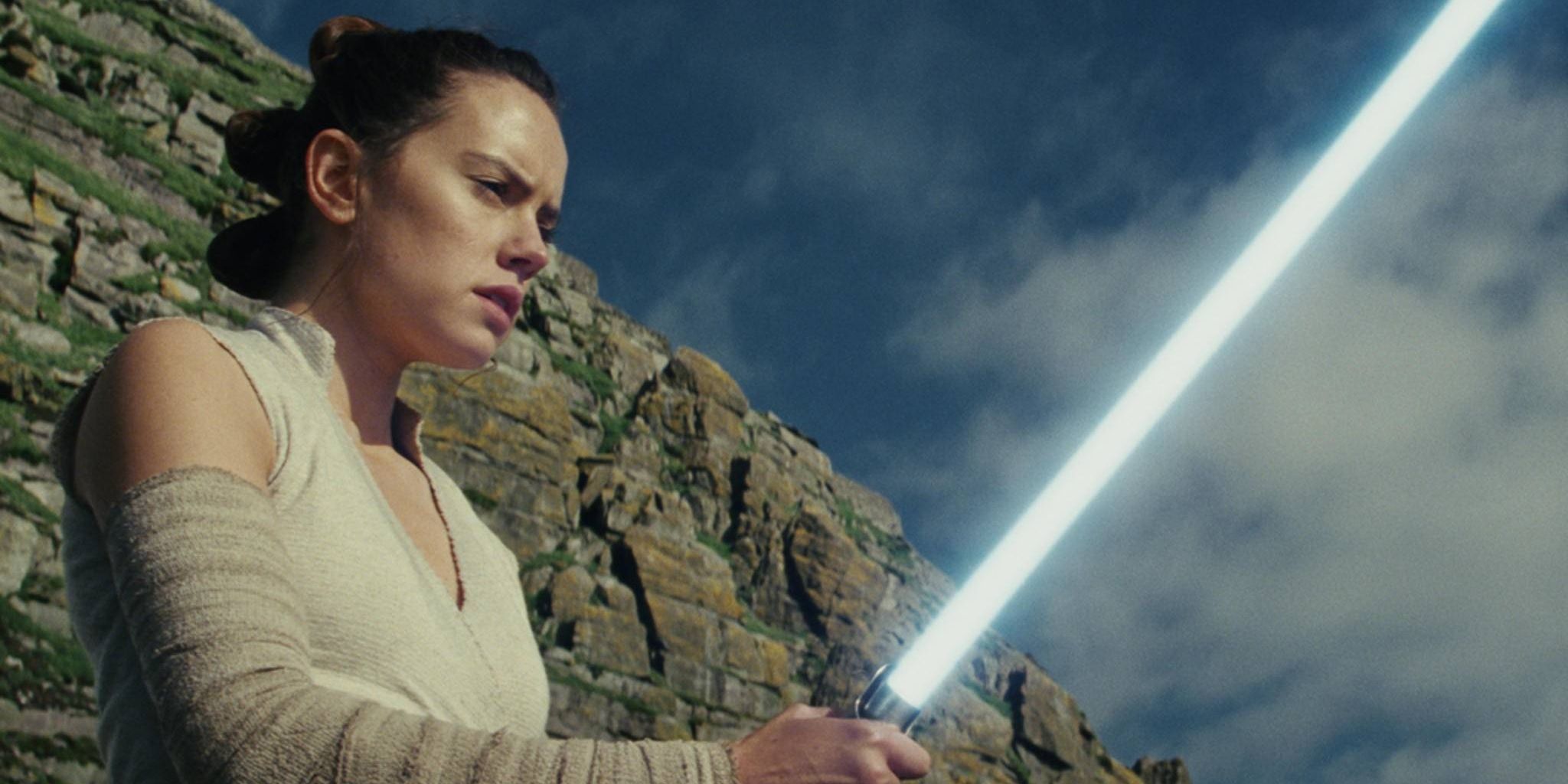 Rey in Star Wars The Last Jedi