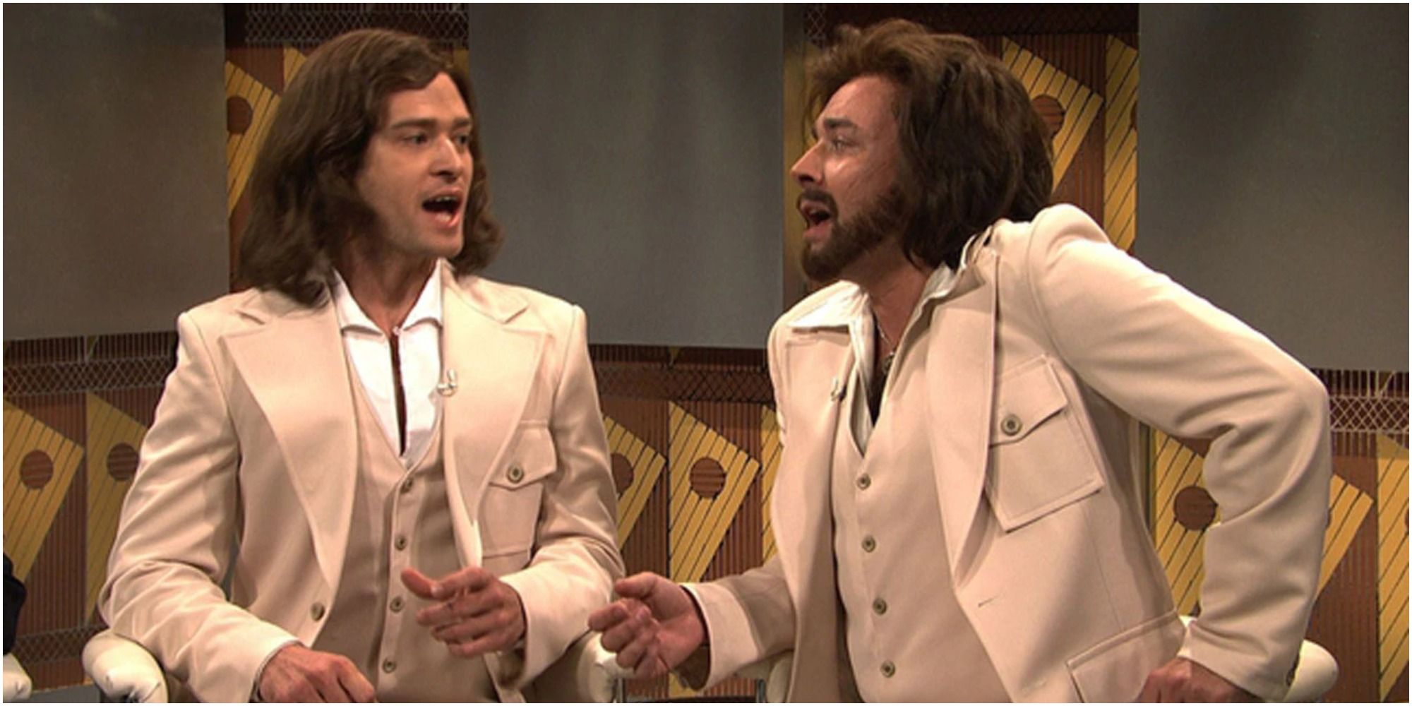 A screenshot of Justin Timberlake's Robin Gibb and Jimmy Fallon's Barry Gibb synchronizing during &quot;The Barry Gibb Talk Show&quot; sketchin Saturday Night Live