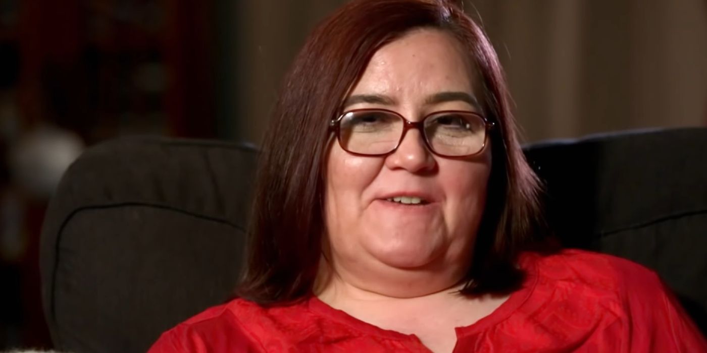 Danielle Mullins Jbali TLC: 90 Day Fiancé red top glasses