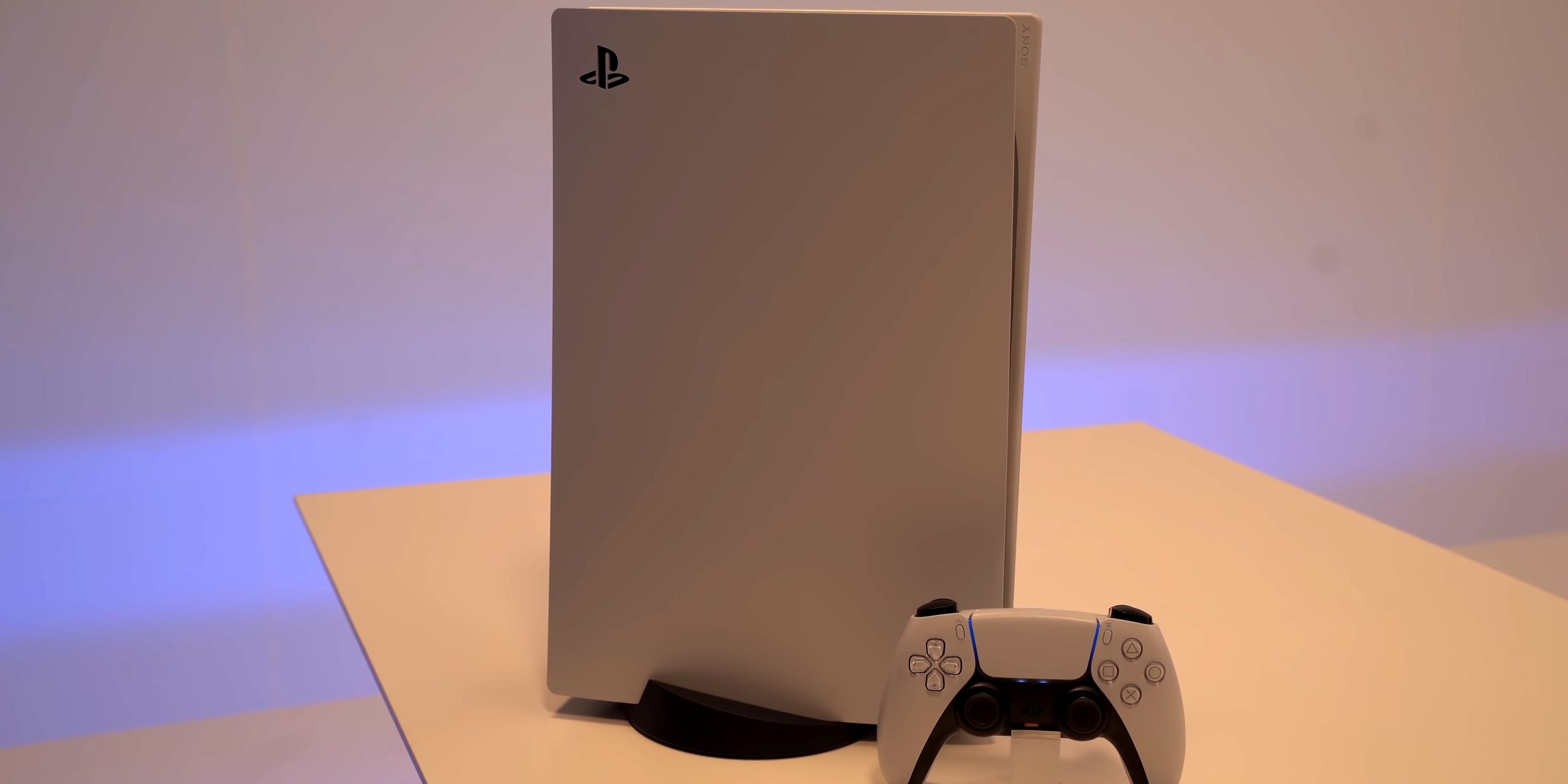 PS5 Previews Reveal A Hidden Mystery Feature On Top Of The Console