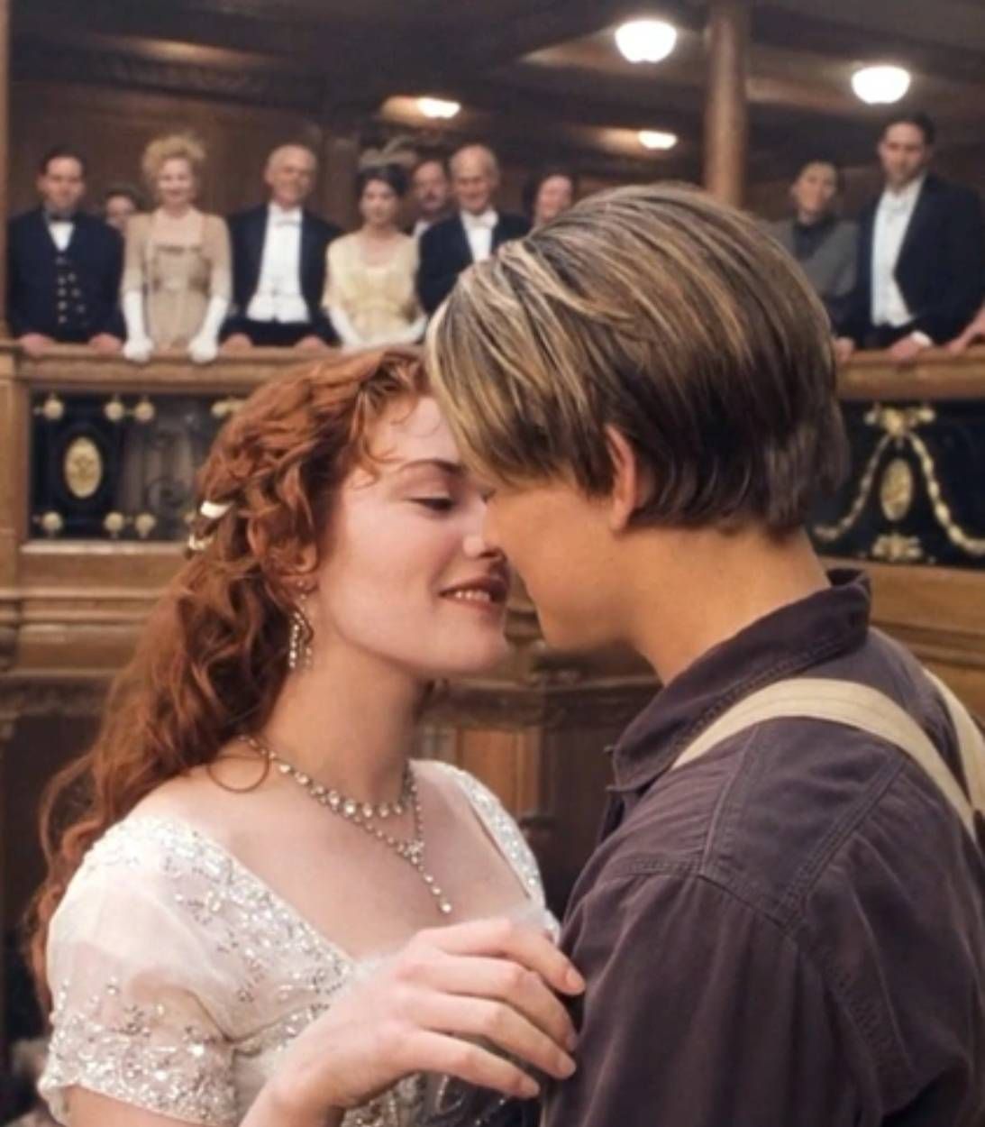 Titanic Jack and Rose pic vertical