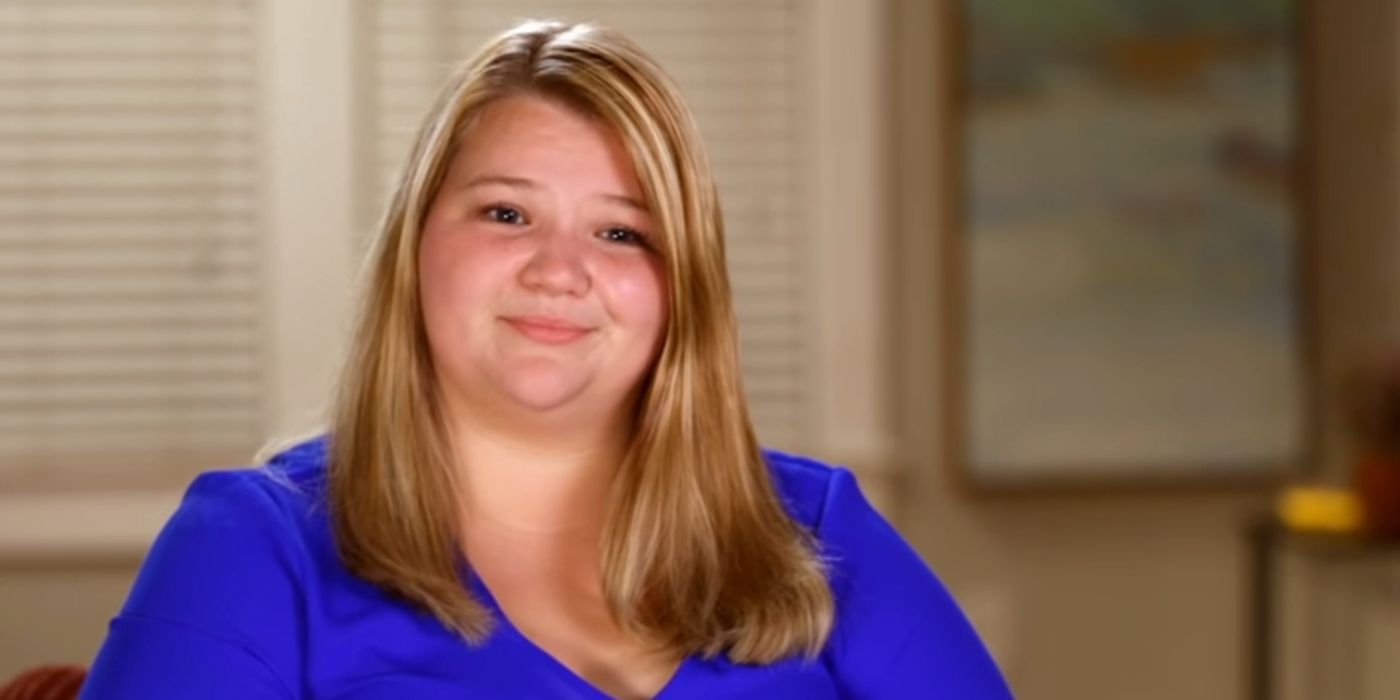 Nicole Nafziger smiling while talking to the camera in 90 Day Fiancé