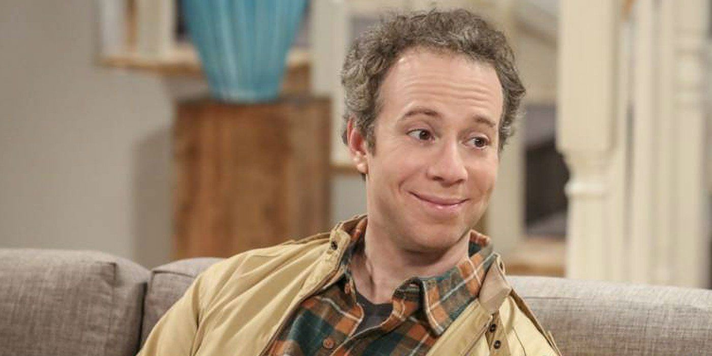 Stuart Bloom | Ranking Every Character From The Big Bang Theory | Popcorn Banter