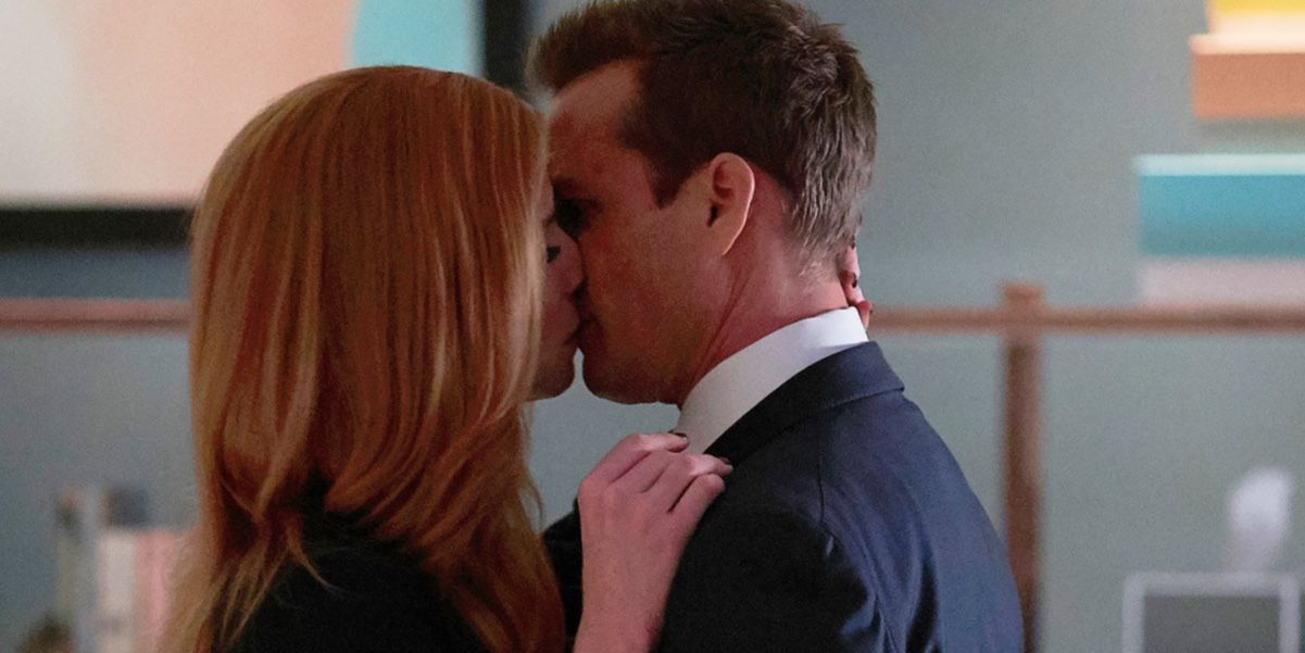 Donna kisses Harvey in Suits
