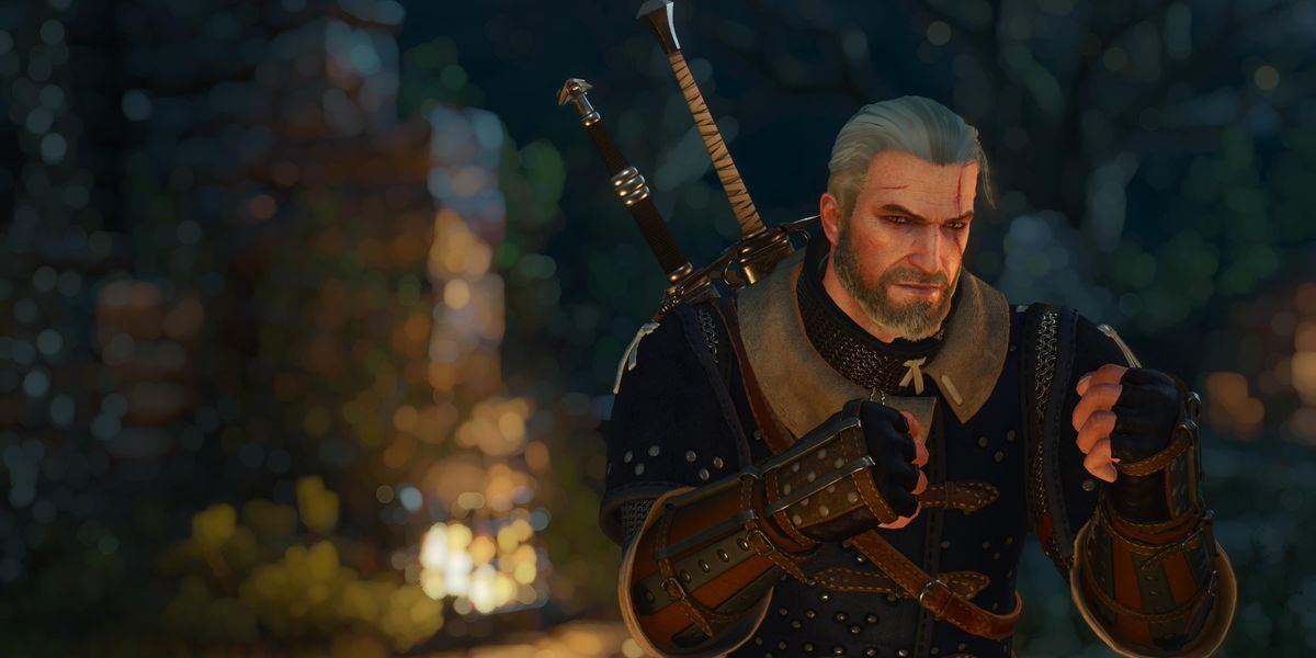 Geralt holding up his fists, ready for a fight in The Witcher 3.
