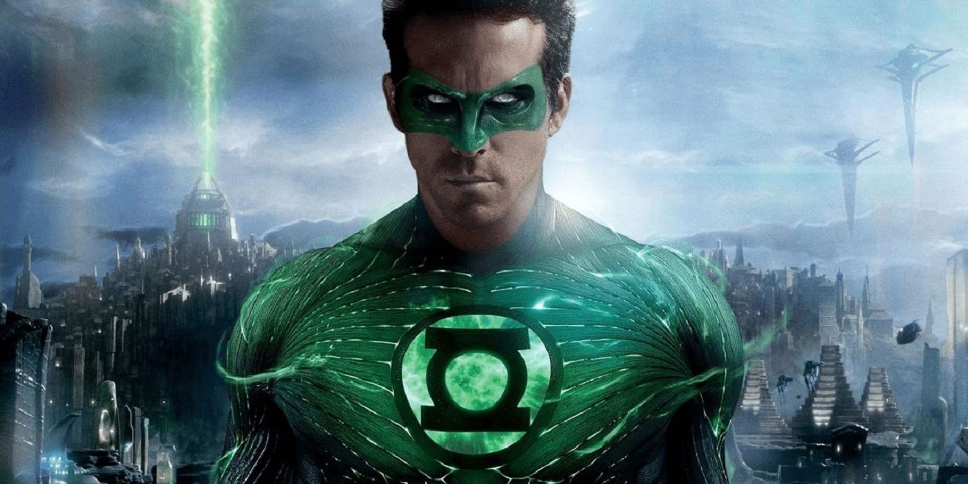 Green Lantern & 9 Other Flopped Comic Book Movies That Deserve A Reboot