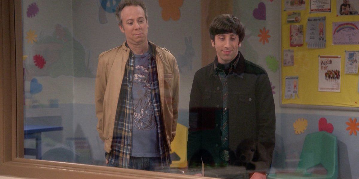 howard-and-stuart-looking-at-the-daycare-tbbt