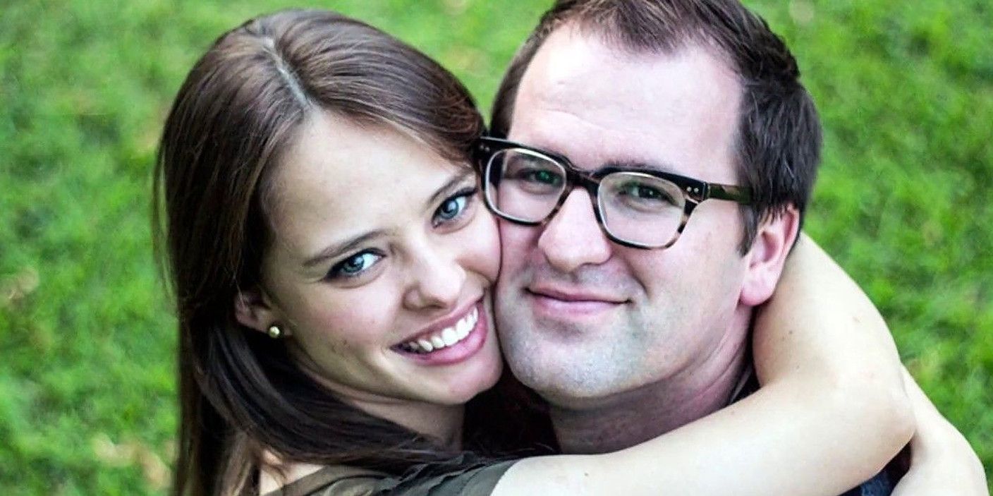 Kirlyam and Alan embrace for a photo in 90 Day Fiance