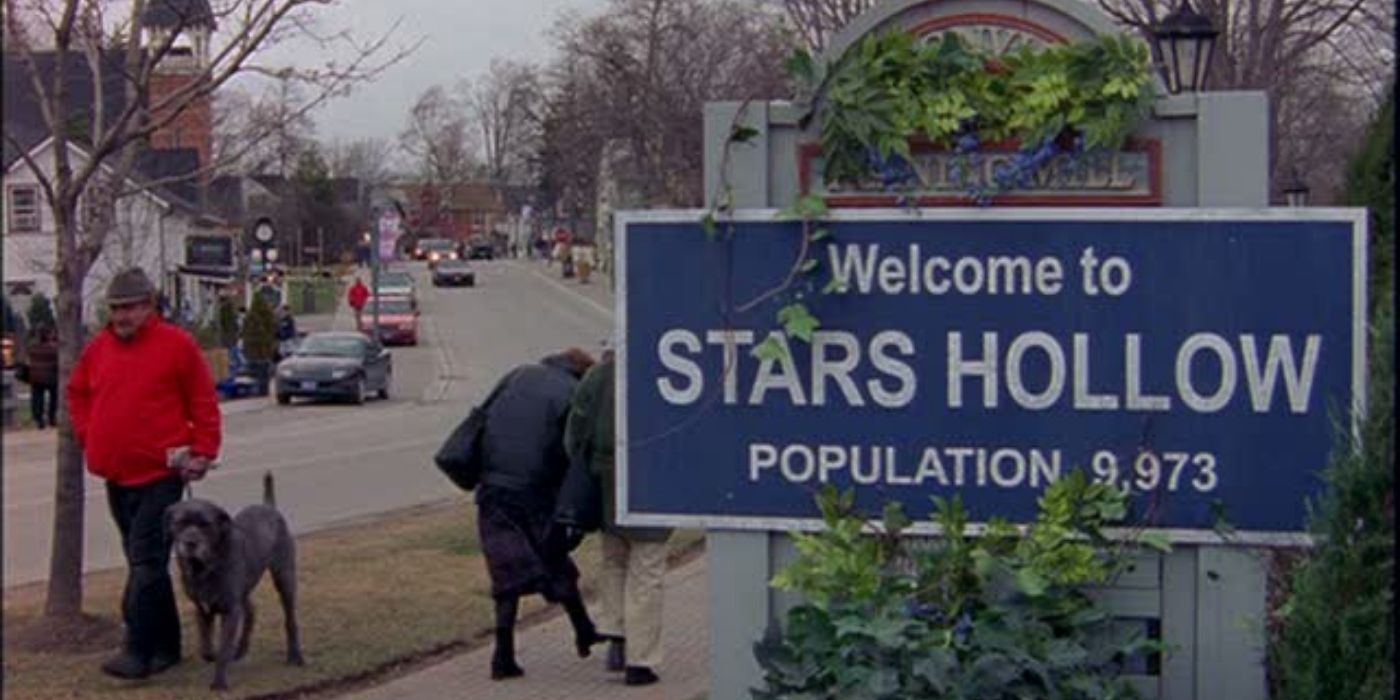 The Welcome To Stars Hollow sign on Gilmore Girls