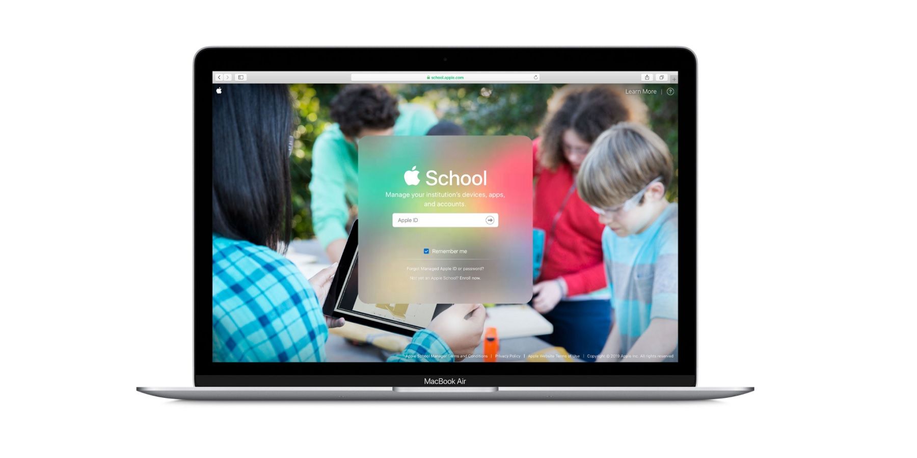 MacBook Schools