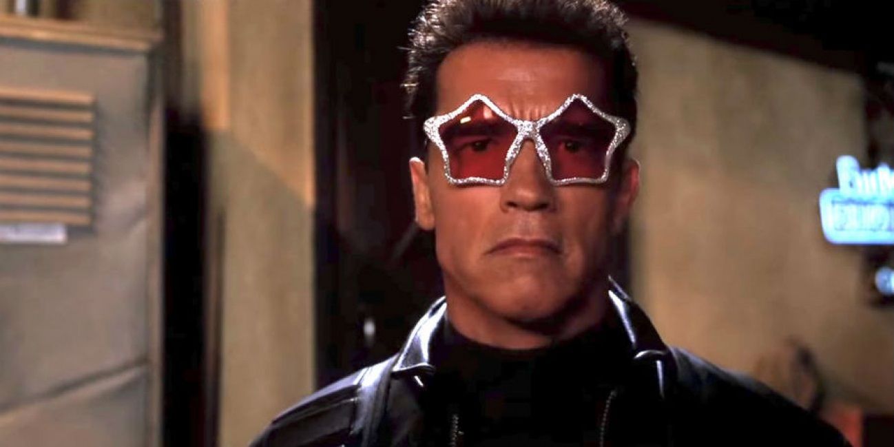 T-800 wearing star glasses in Terminator 3