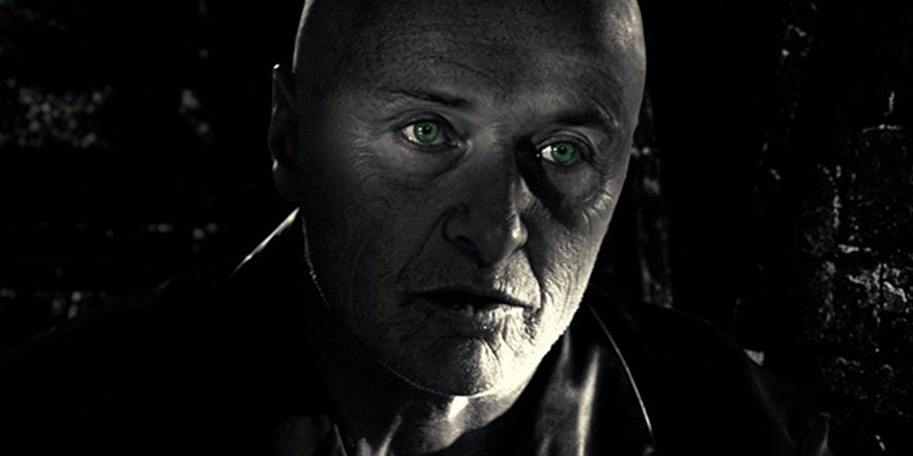 10 Most Badass Priests In Horror Movies