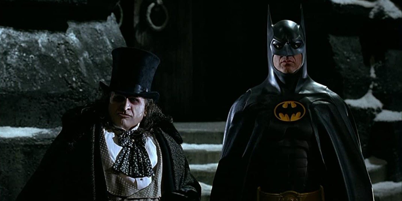 Pinguim ao lado de Batman em Batman Returns