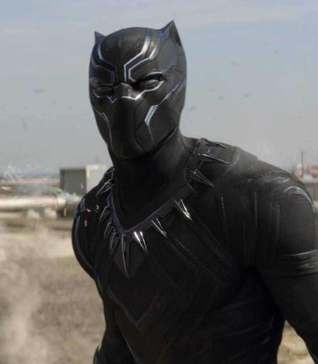 Black Panther from Captain America Civil War pic vertical