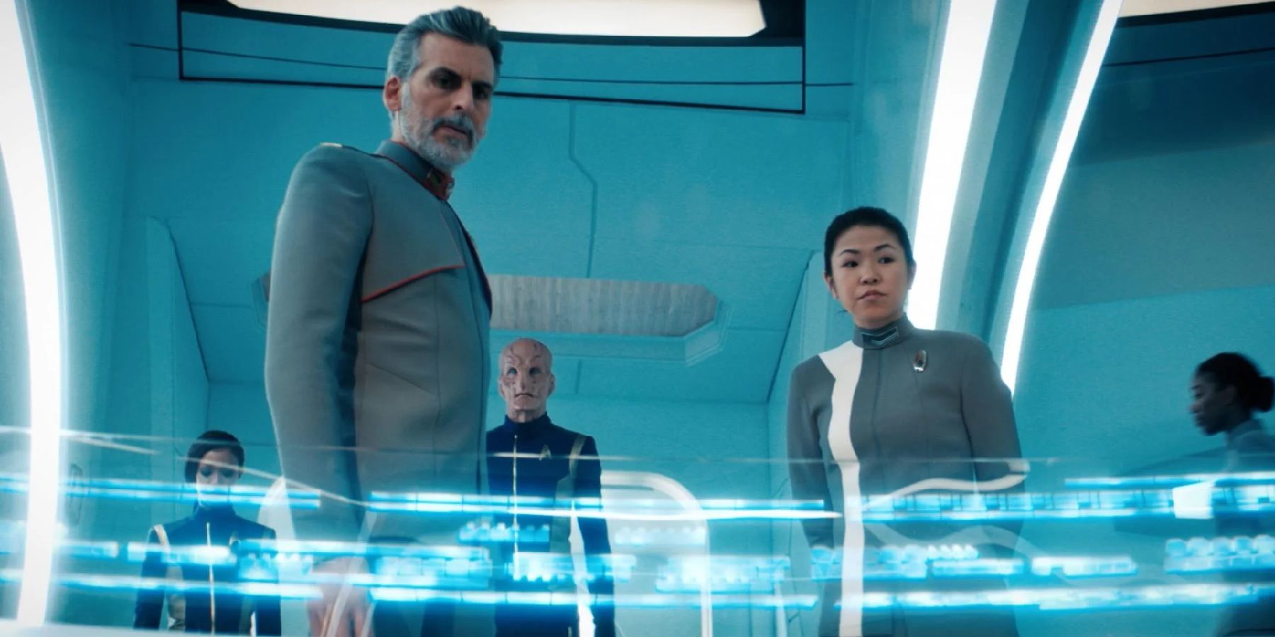 Burnham and Saru meet the 32nd century Federation in Star Trek Discovery