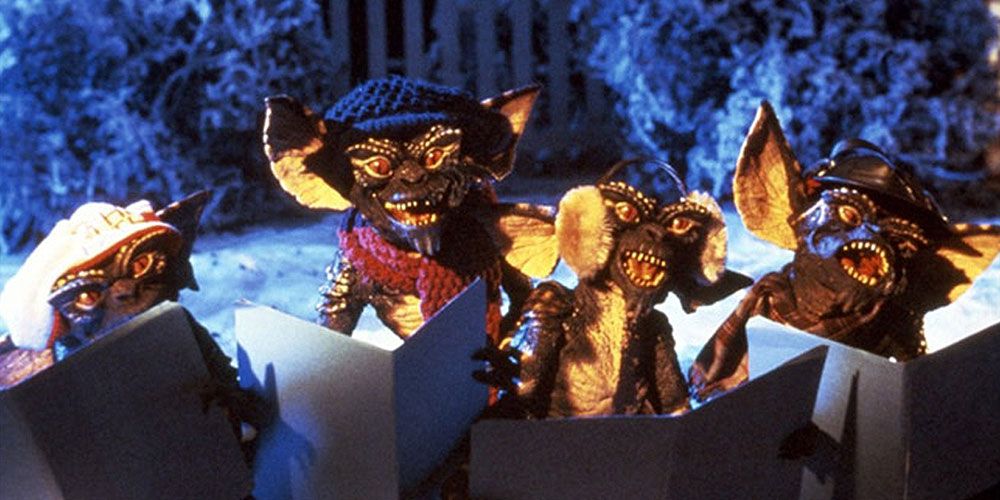 Transformed gremlins singing carols in Gremlins
