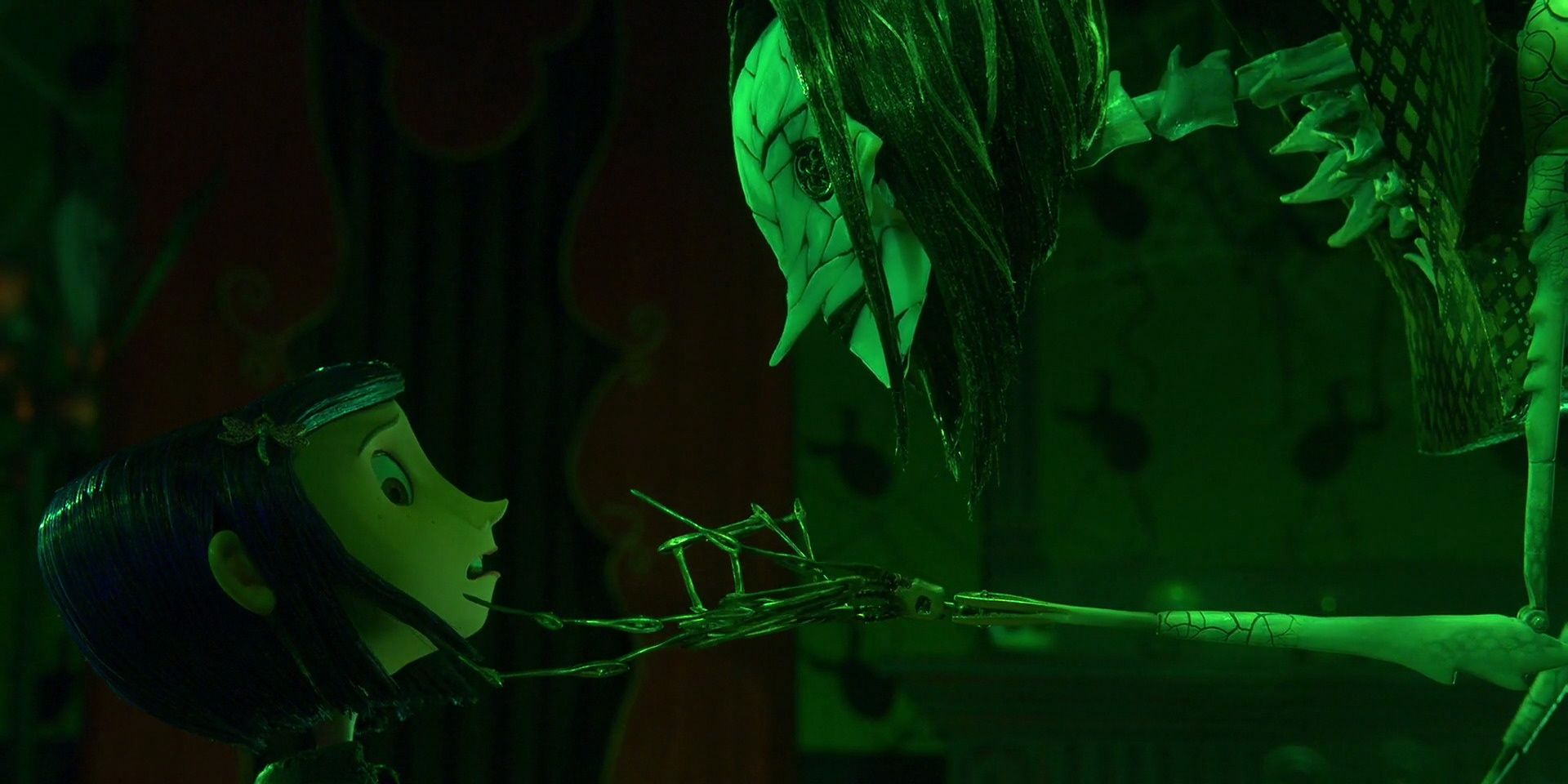Coraline confronts the Other Mother in the Other World