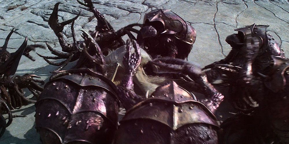The Dark Crystal 10 Of The Creepiest Scenes From The 1982 Jim Henson Movie