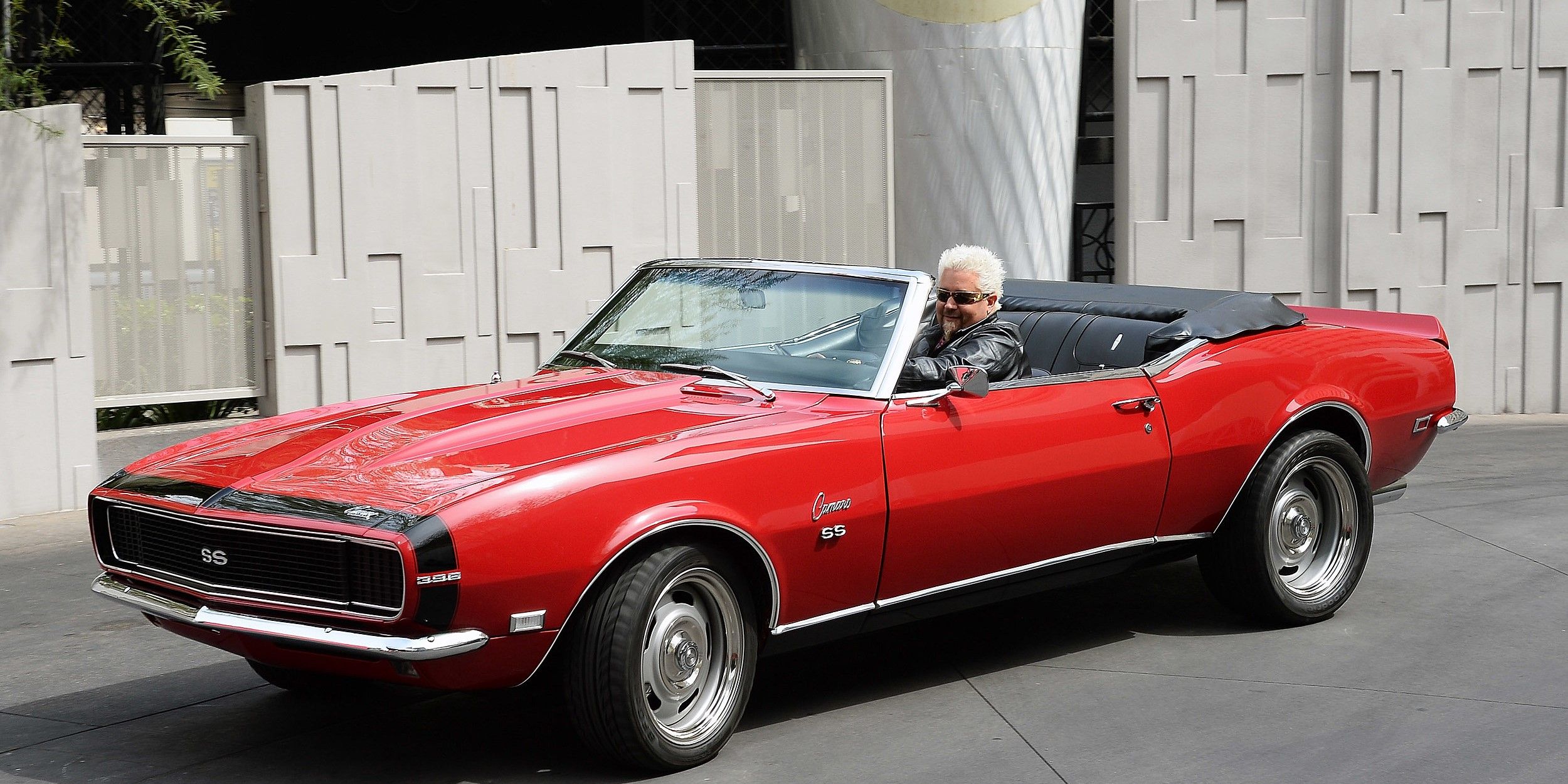 10 Behind-The-Scenes Facts From Guy Fieri’s Food Network Shows