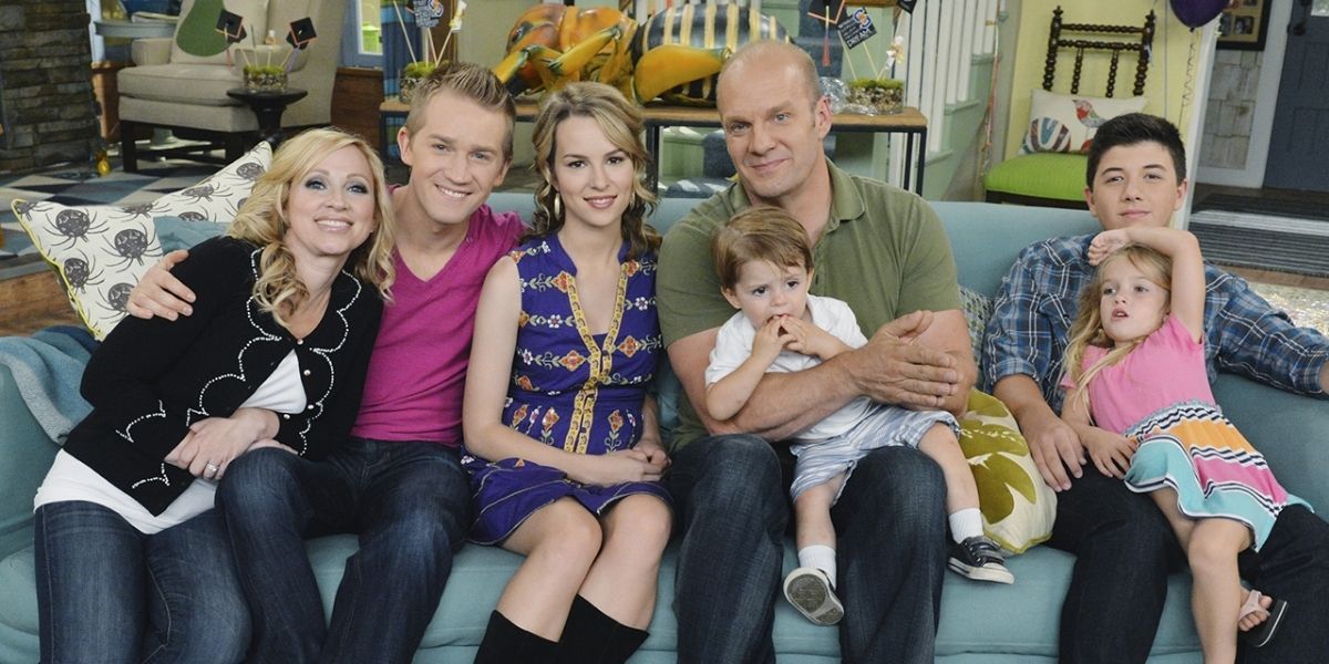The cast of Good Luck Charlie during its final season