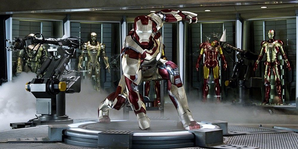 Iron Man 3 Mark XLII Suit in a superhero pose