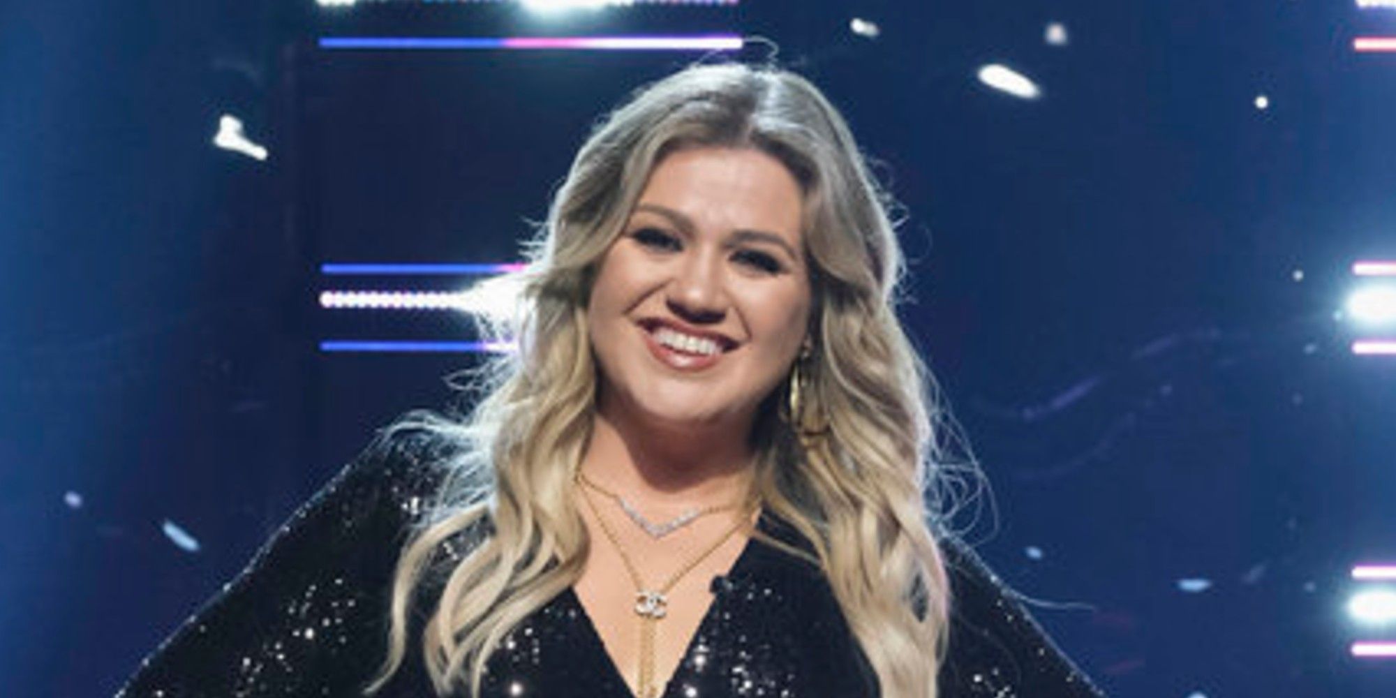 Kelly Clarkson on The Voice season 19
