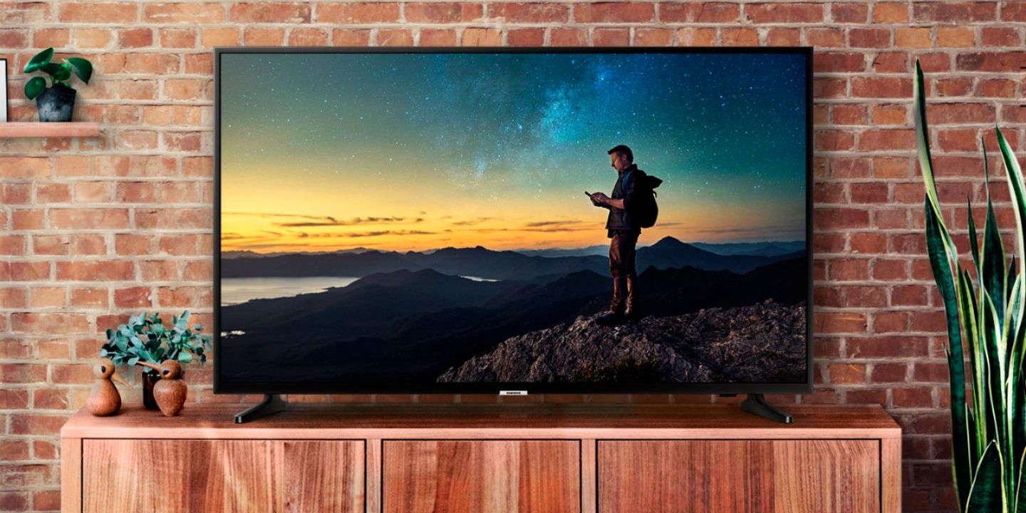 Best TVs Under 500 To Give As Holiday Gifts