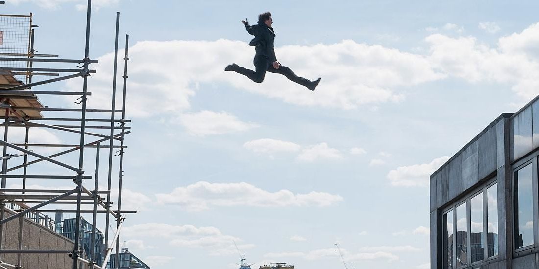 Ethan Hunt jumps between rooftops in Mission: Impossible - Fallout