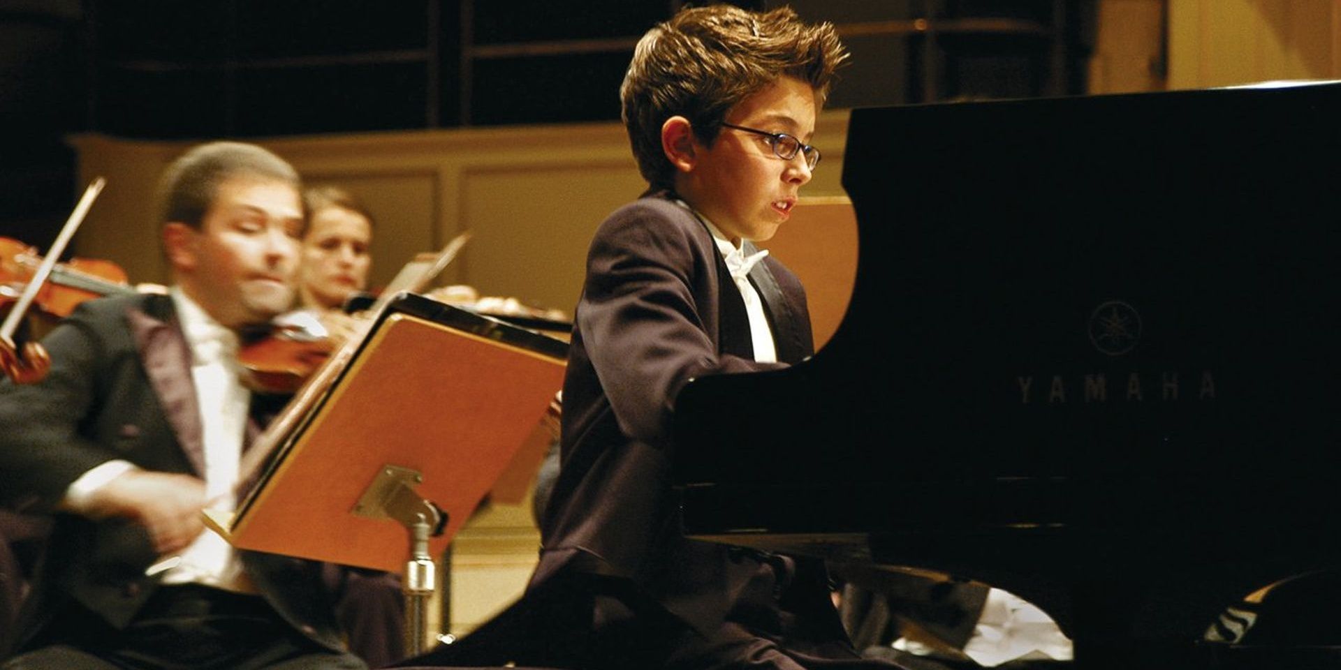 Teo Gheorghiu playing the piano in Vitus (2006)