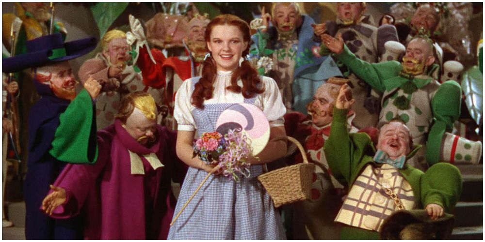 Dorothy And The Munchkins 