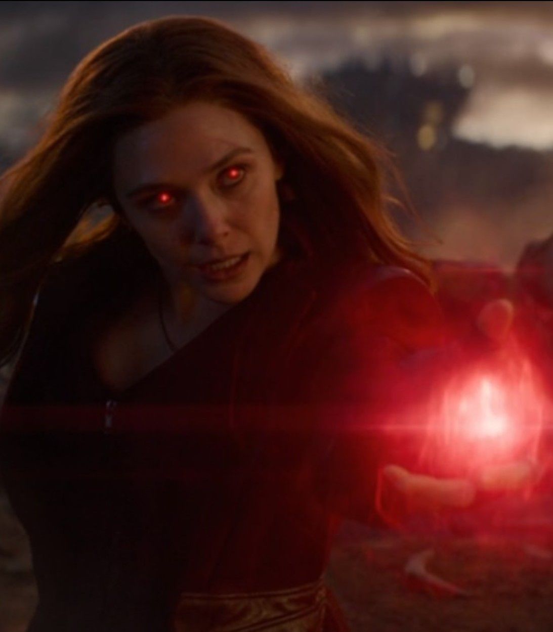 WandaVision Explores Scarlet Witch’s Past & Full Strength Powers