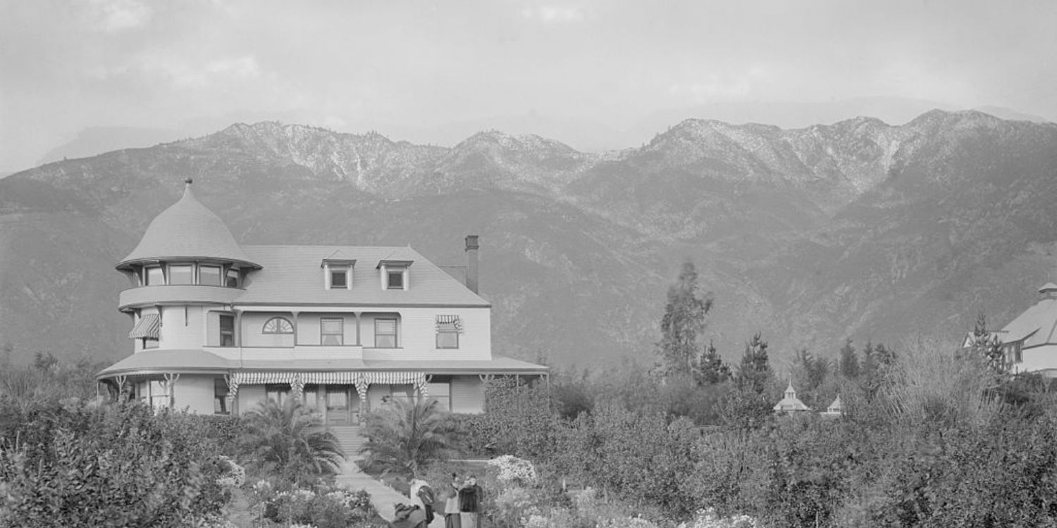 American Horror Story 10 Things You Didn't Know About The Woodbury House