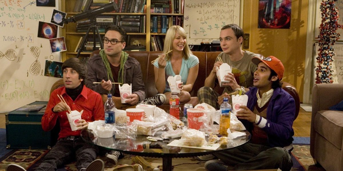 The gang eating in the Big Bang pilot 