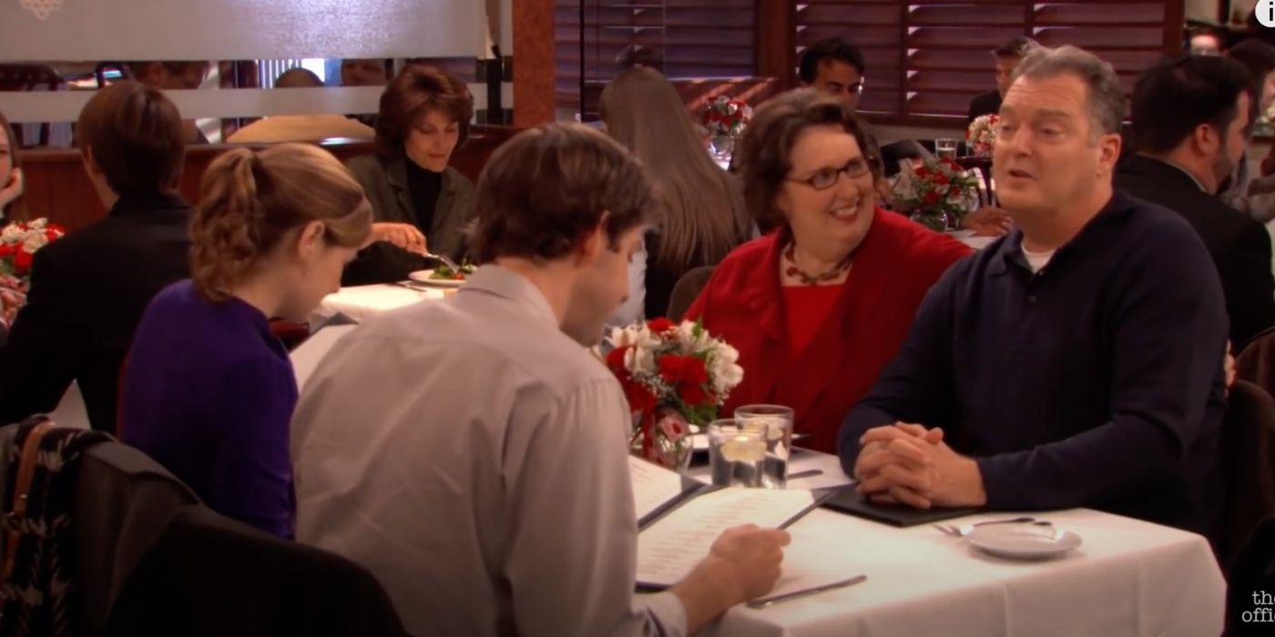 bob and phyllis out to lunch with Jim and pam - the office