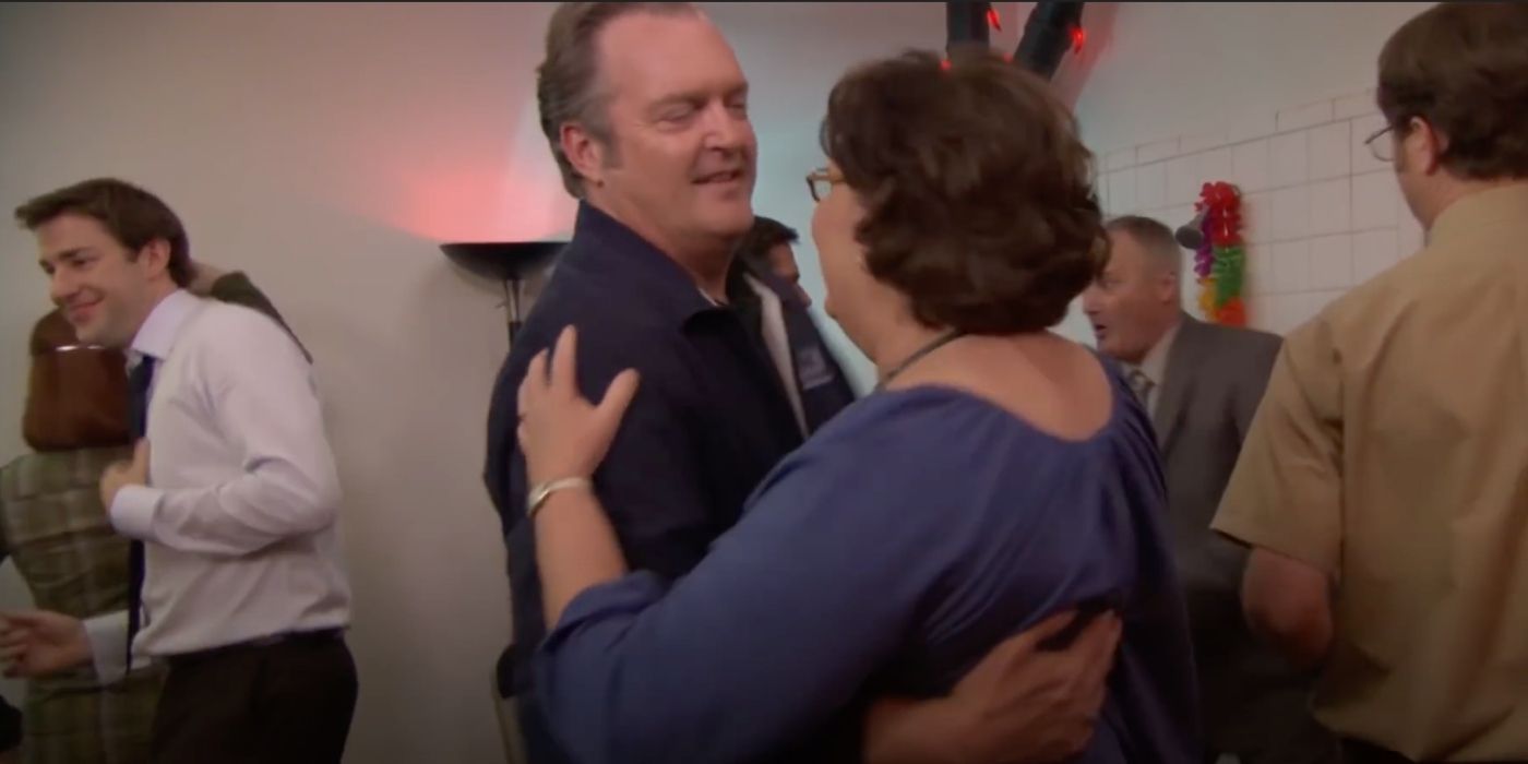Phyllis and Bob dance in The Office