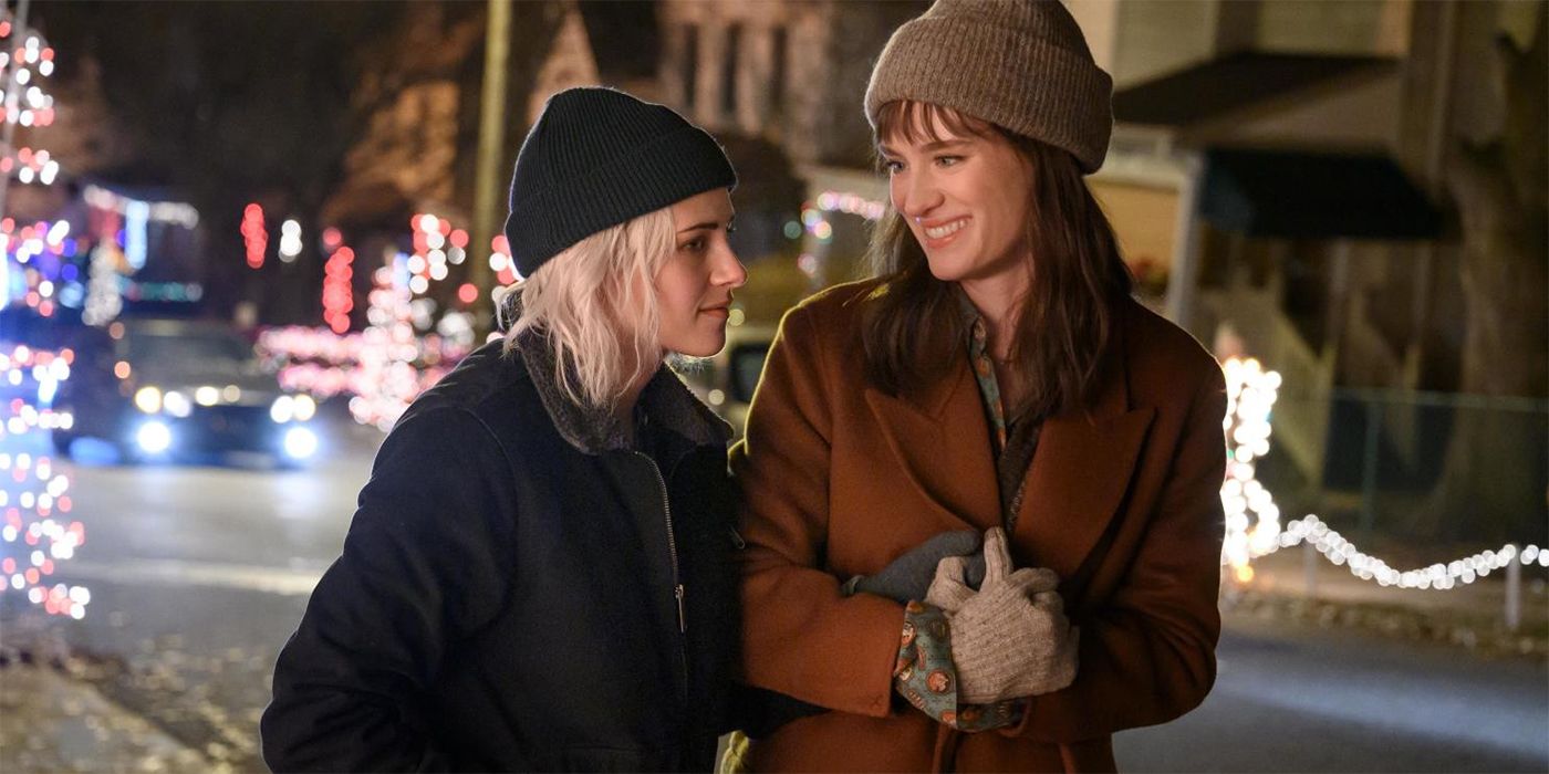 happiest season - mackenzie davis &amp; kristen stewart