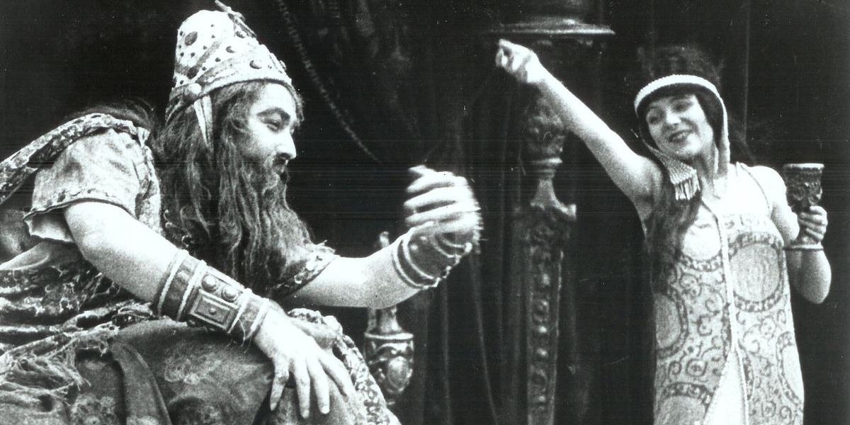 Top 10 Oldest Movies Ever Made (& Their IMDb Score)