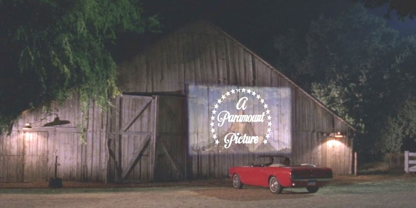lorelai and chris at the drive in - gilmore girls
