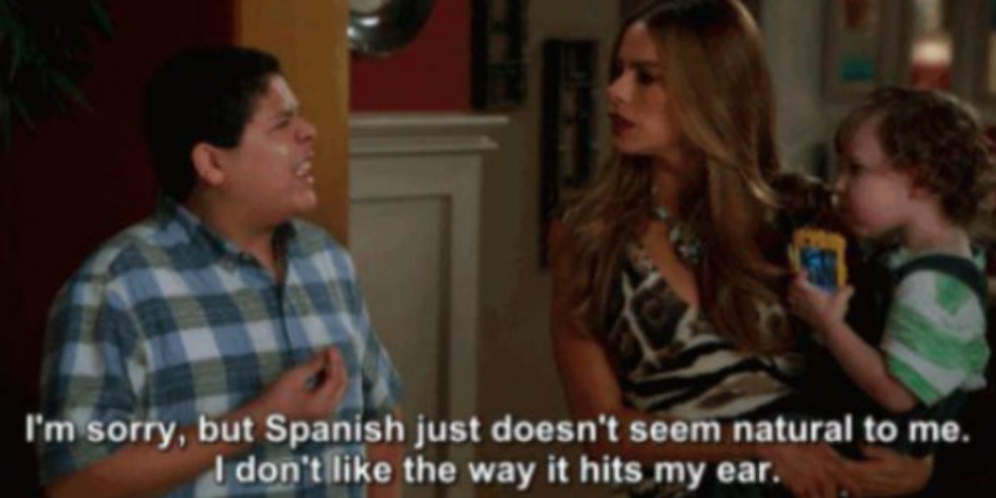 manny doesnt speak spanish - modern family