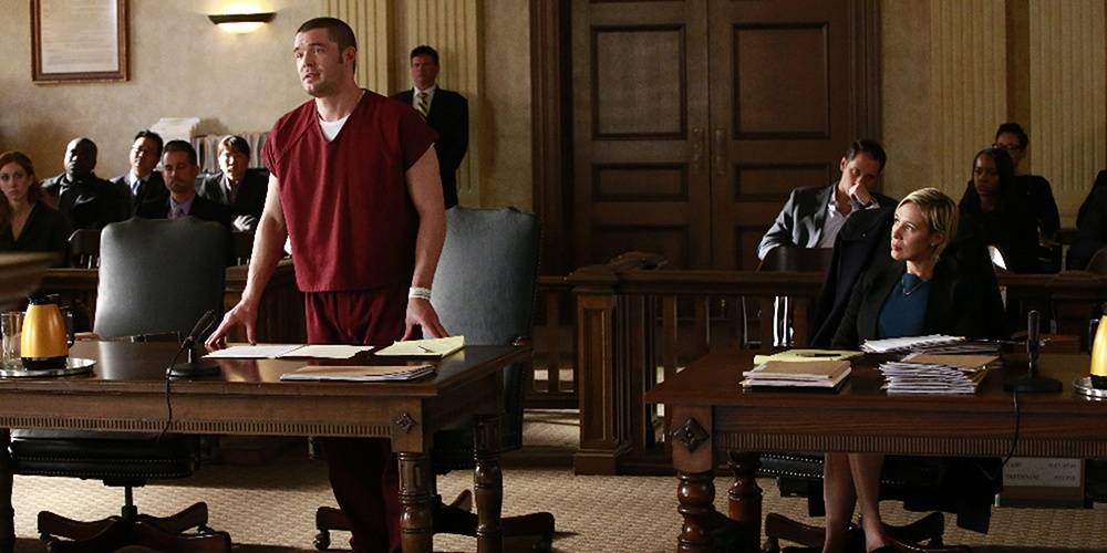 How To Get Away With Murder is een zeer binge-able show, maar er zijn 10 dingen die potentiële kijkers moeten weten voordat ze beginnen met het ABC mysterie.