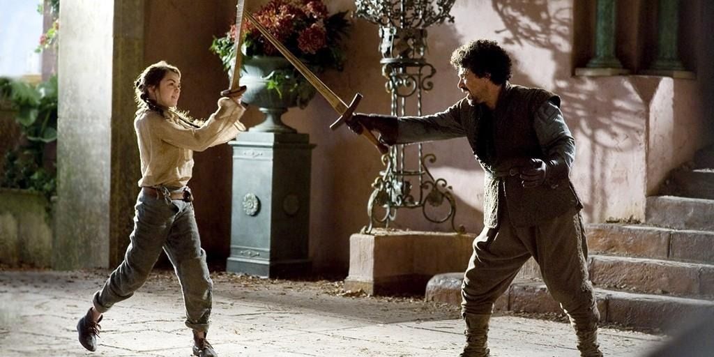Syrio Forel teaches Arya Stark how to use a sword in GOT