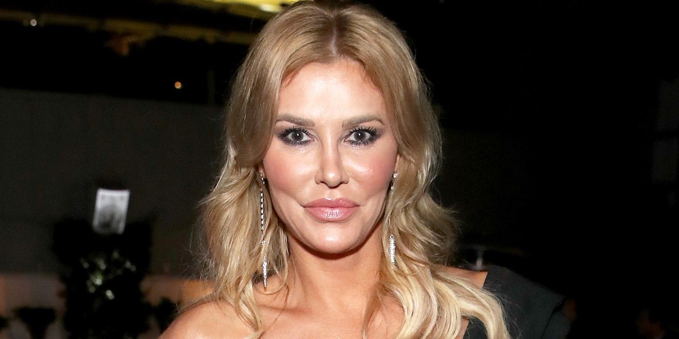Brandi Glanville from RHOBH with bare shoulders