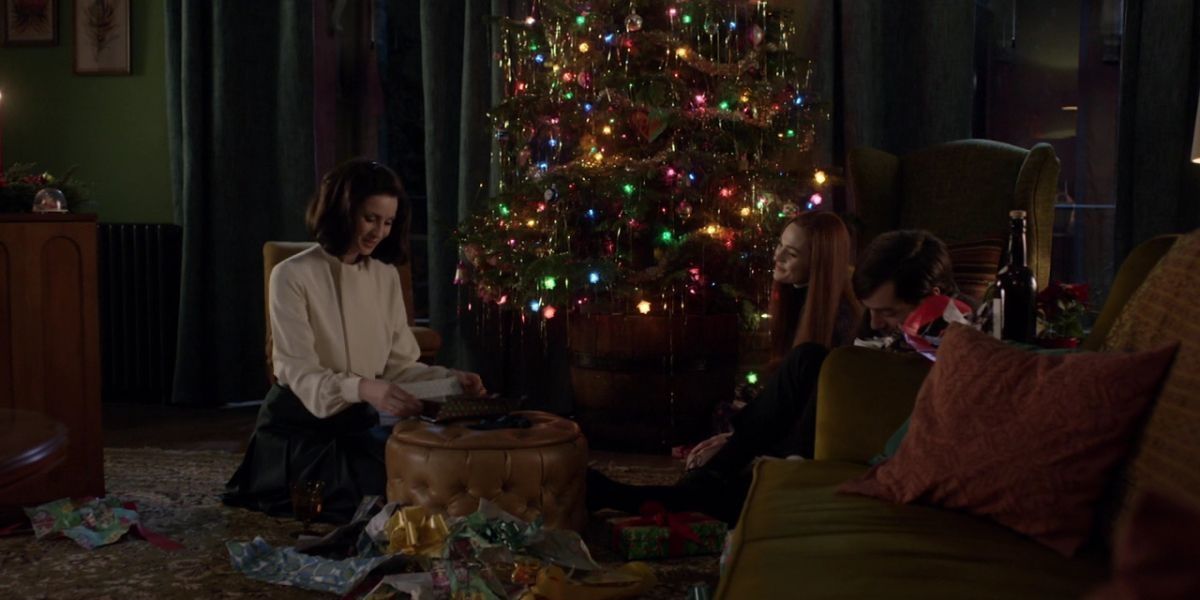 Claire, Bree and Roger Christmas