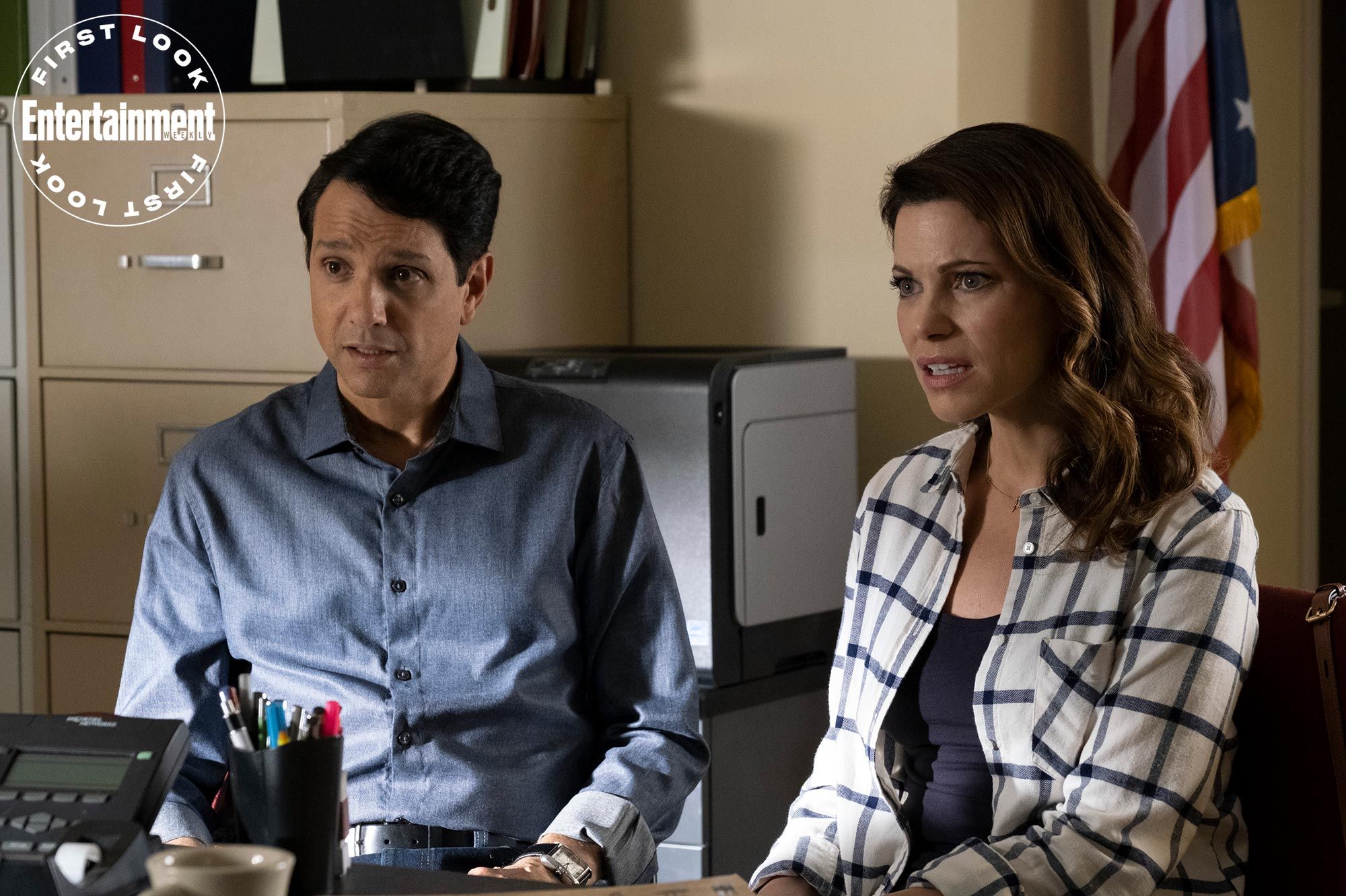 COBRA KAI (L to R) RALPH MACCHIO as DANIEL LARUSSO and COURTNEY HENGGELER as AMANDA LARUSSO in episode 306 of COBRA KAI Cr. CURTIS BONDS BAKER/NETFLIX © 2020