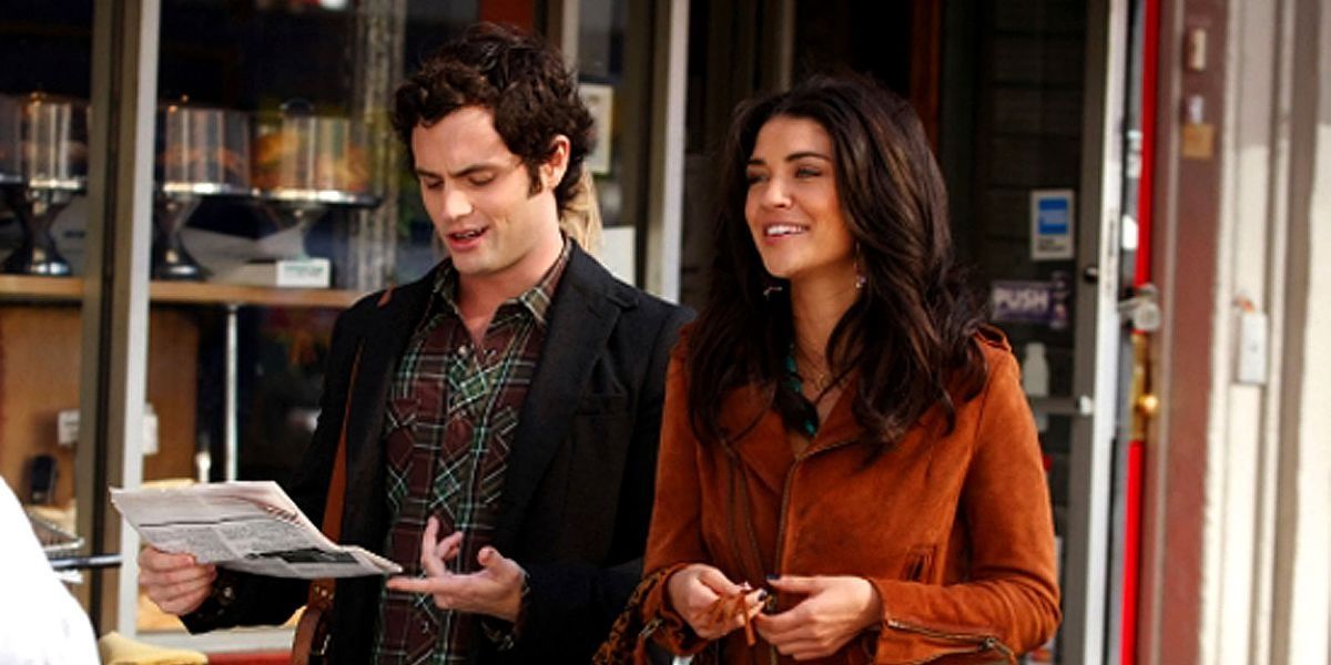 Dan and Vanessa walking down the street in Gossip Girl