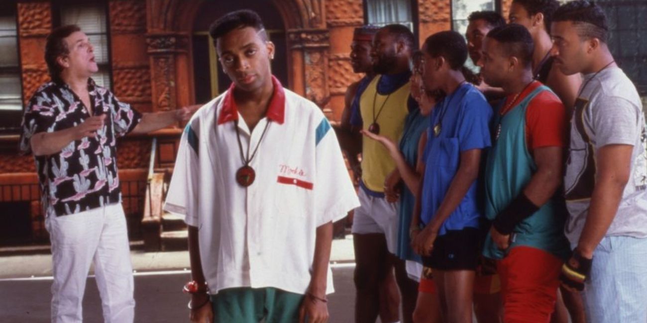 Characters arguing in Do The Right Thing
