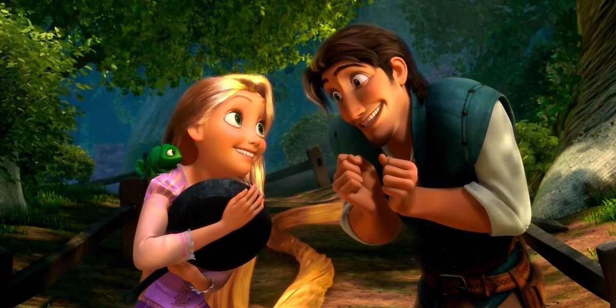Rapunzel holding a frying pan and smiling with Flynn in Tangled