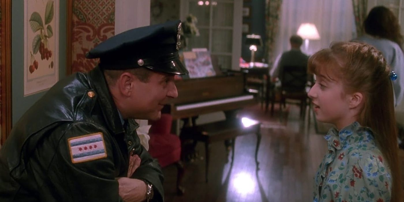 Harry dressed as a cop in Home Alone 