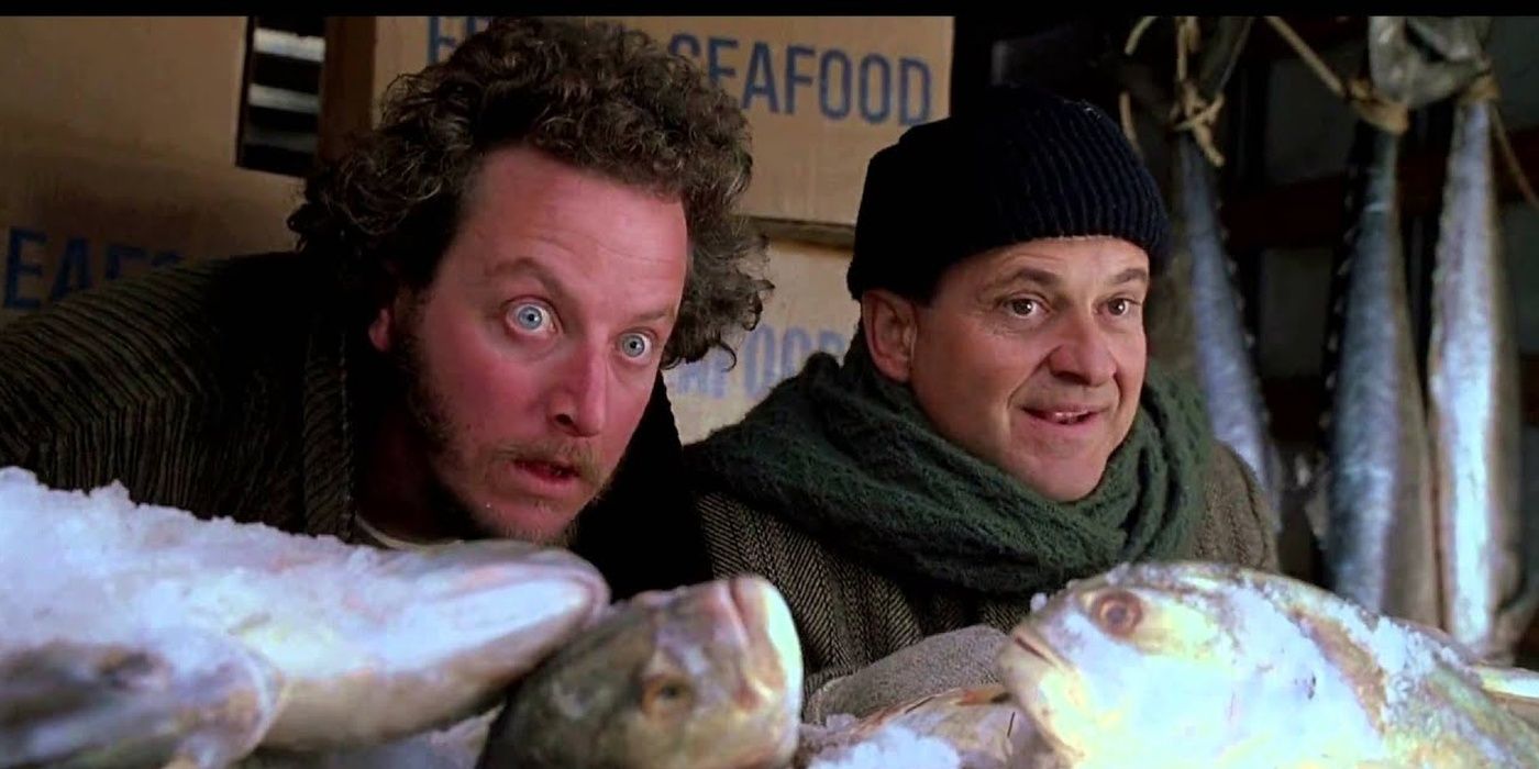 Harry and Marv in a truck surrounded by fish in Home Alone 2: Lost In New York