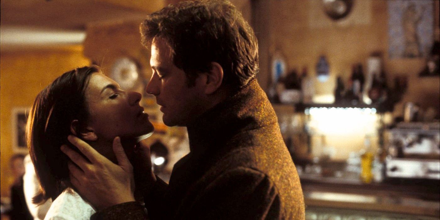 Colin Firth and Lúcia Moniz as Jamie and Aurelia almost kissing in Love Actually
